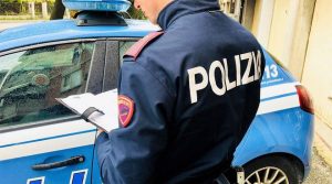 Litiga col fidanzato e gli spacca l’auto. Però era di un altro e ora deve pagare 4500€