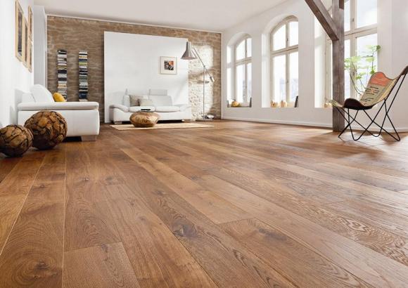 come pulire il parquet trattato